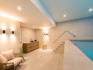 Privater Swimmingpool