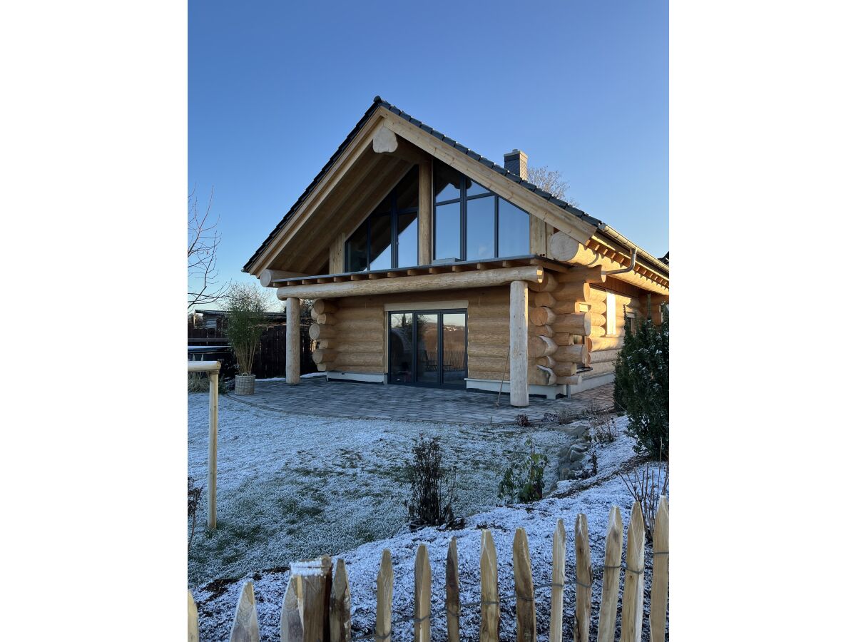 Rundstammhaus - Garten, Terrasse, Panoramabalkon