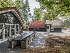 Parc de vacances Bel hébergement de groupe avec BBQ à la réserve naturelle - De Bult - image1