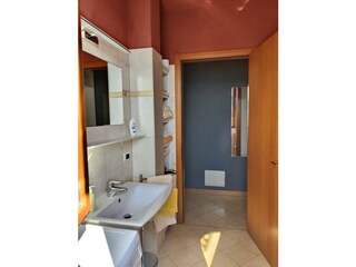 Appartamento Brezzo di Bedero Caratteristiche 14