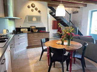 Open kitchen and dining table