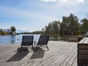 Holiday house 5 person holiday home in OSKARSHAMN - Oskarshamn - image1