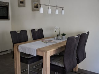 Essplatz für 4 Personen - wenn einmal Gäste kommen.