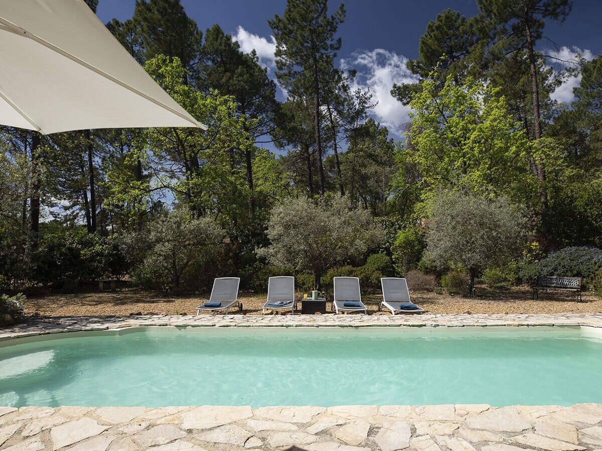 Villa Roussillon (Vaucluse) Outdoor Recording 1