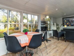 8 Personen Ferienhaus in Blåvand - Blåvand - image1