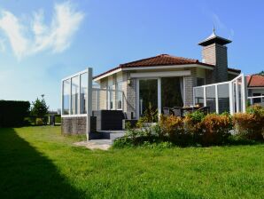 Vakantiehuis Fijne vakantiewoning direct aan de golfbaan op Ameland - Hollum - image1