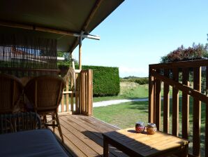 Casa per le vacanze Tenda safari di lusso con bagno privato ad Ameland - Hollum - image1