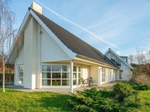 6 Personen Ferienhaus in Glesborg - Bønnerup Strand - image1