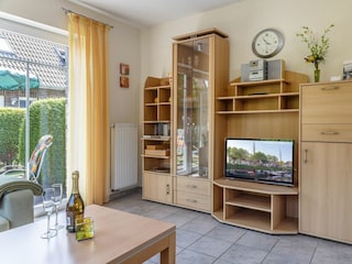 Holiday house Carolinensiel Living Room 7