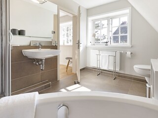 Badezimmer 1