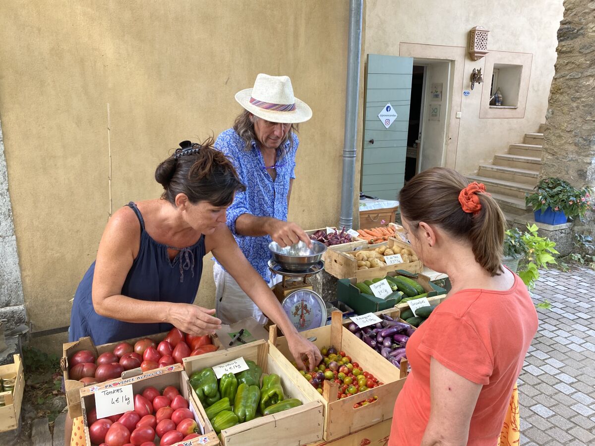 Lokales Gemüse und Obst