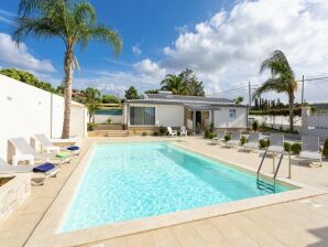 Ferienhaus Villa in Trappeto mit Privatpool - Trappeto - image1