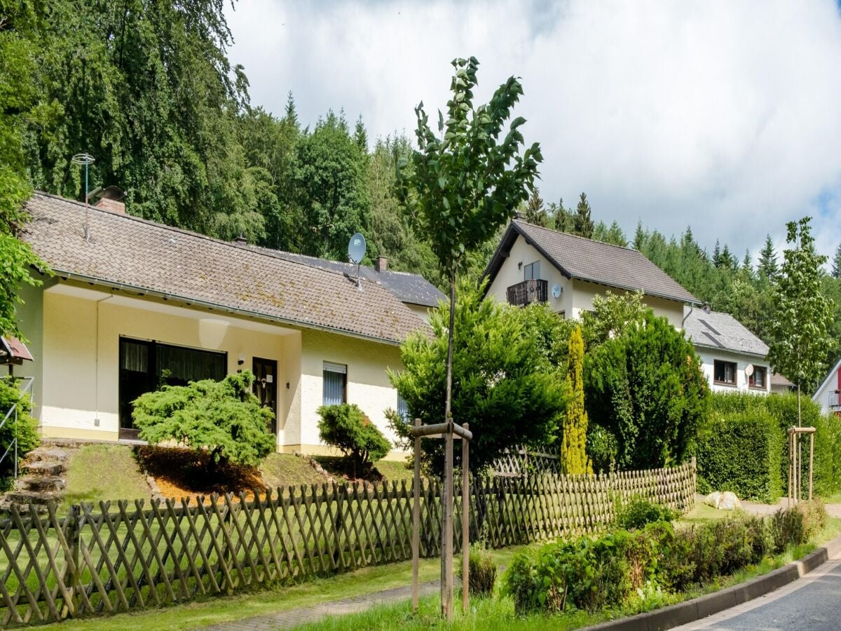 Bungalow Feusdorf Außenaufnahme 1