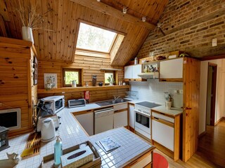 Farmhouse Eppe-Sauvage Features 16