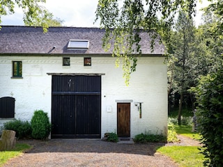 Farmhouse Eppe-Sauvage Outdoor Recording 4