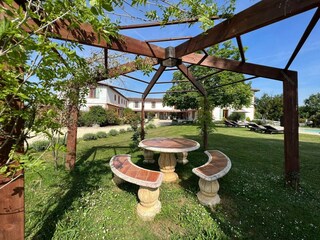 Apartment Tauriac Außenaufnahme 11