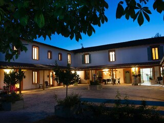 Apartment Tauriac Außenaufnahme 3