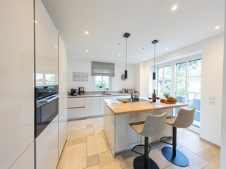 Küche mit Kochinsel