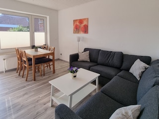 Wohnzimmer / Eßzimmer
