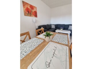 Wohnzimmer / Eßzimmer