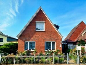 Apartment Ferienwohnung im Appartementhaus Stapel im Herzen von Büsum - Büsum - image1