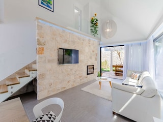 Villa Sutivan Features 32