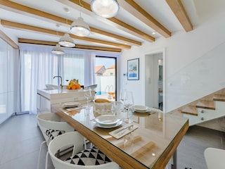 Villa Sutivan Features 18