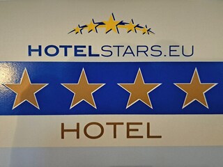 4 Stars