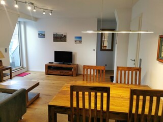Esstisch / Wohnzimmer