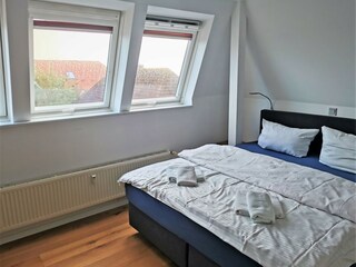 Schlafzimmer 3