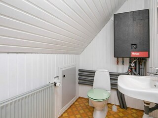 Holiday house Hvalpsund  10