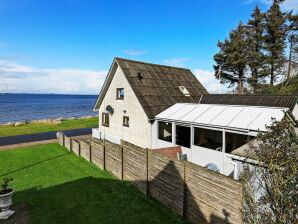 10 Personen Ferienhaus in Farsø - Hvalpsund - image1