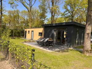 Holiday house Pavilion for 6 people with storage room and enclosed garden 6 - Zorgvlied - image1