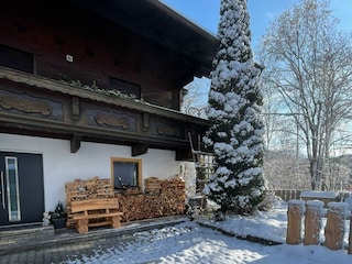 Haus am Bach - im Winter