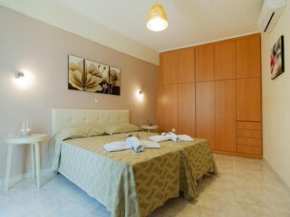Holiday park Panormo Features 7