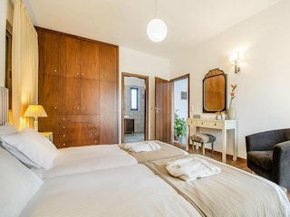Holiday park Armeni Features 24