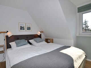 Schlafzimmer 1 mit Doppelbett OG