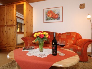 Wohn-/Schlafzimmer Wohnung 1