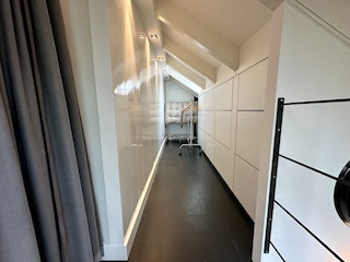 1. Etage