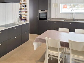 Ferienhaus Ellös  13