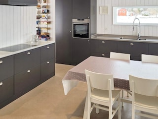 Ferienhaus Ellös  3