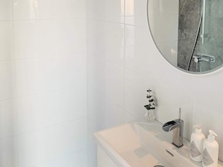 Holiday house Ellös  14