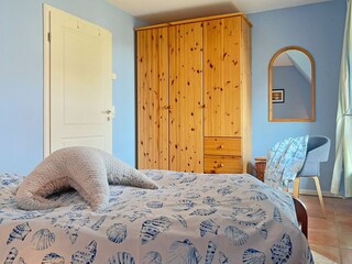 Kleinderschrank