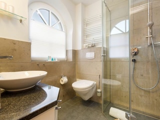 Bad mit Dusche
