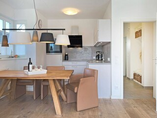 Küche und Essbereich