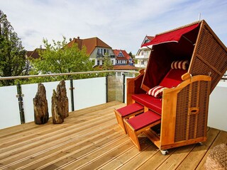 eigener Strandkorb auf der Terrasse