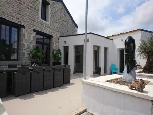 Magnificent villa in Nuaillé-d'Aunis with wellness - Saint-Médard-d’Aunis - image1