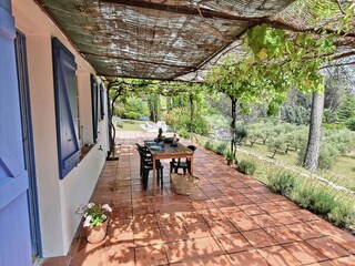 Villa Sillans-la-Cascade Buitenaudio-opname 5