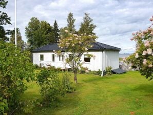 6 Personen Ferienhaus in ODENSBACKEN-By Traum