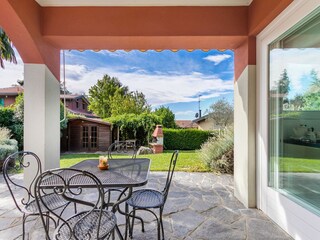 Villa Comerio Outdoor Recording 2